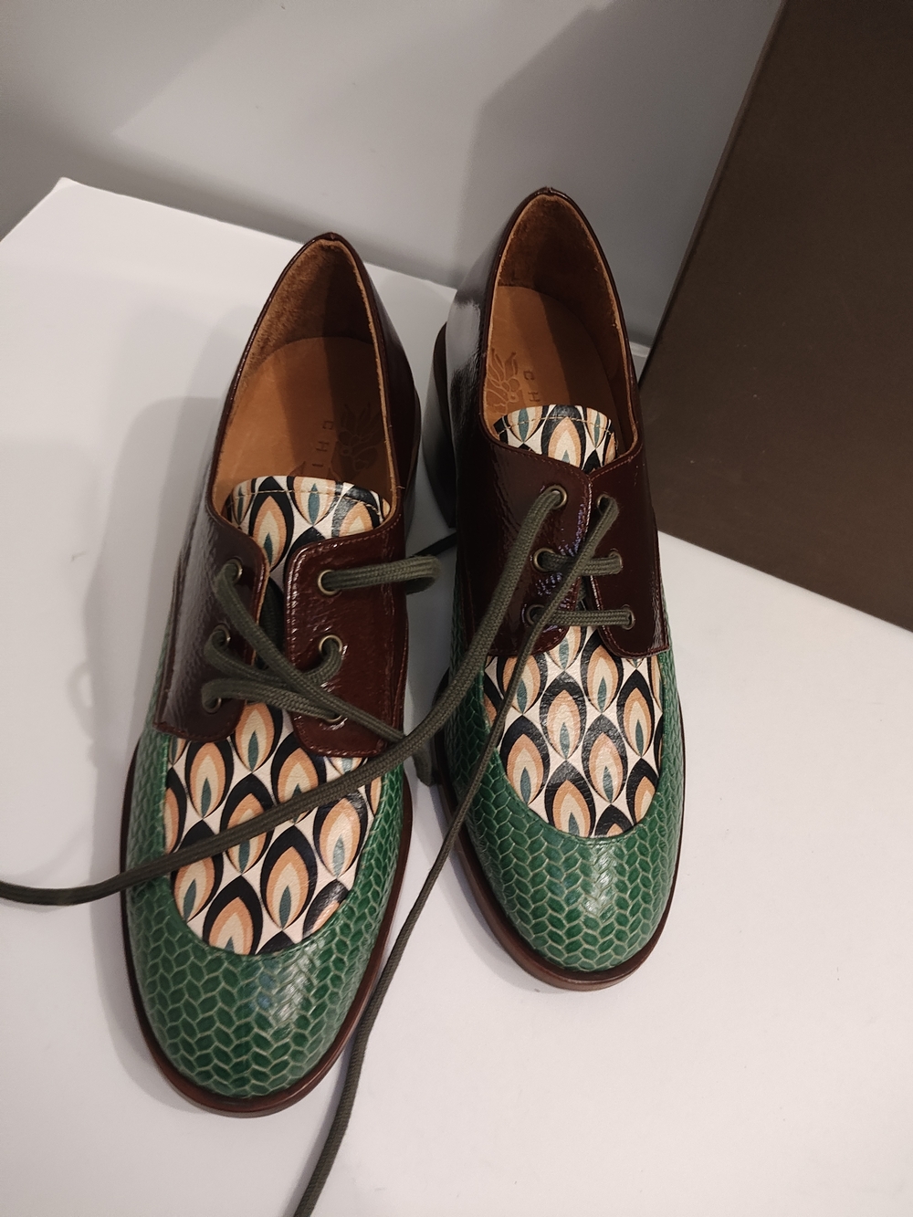 Chie Mihara Green Brown Patterned Leather Lace-Up Oxfords - Picture 12 of 14